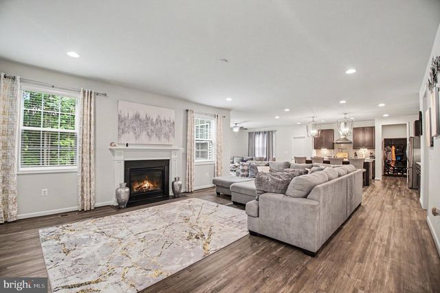 486 HOLLY CORNER RD, Fredericksburg, VA 22406