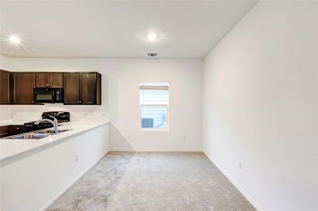 7706 Poppy Petal LOOP, Del Valle, TX 78617