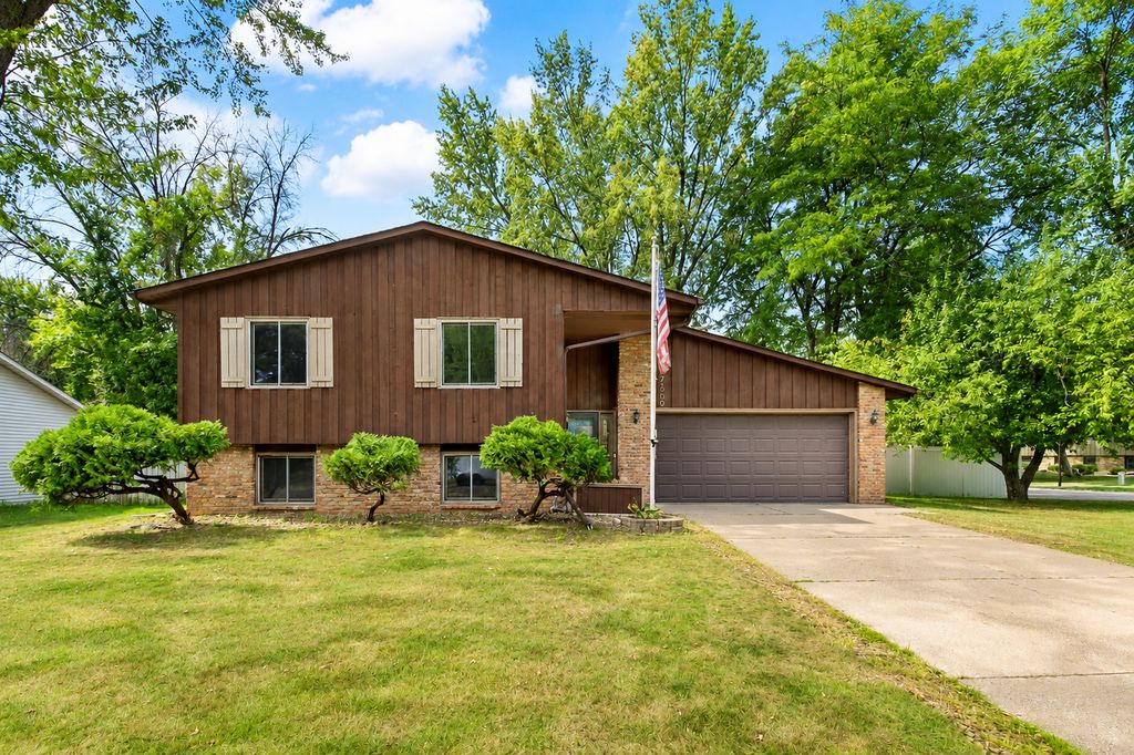 7300 Illies Avenue S, Cottage Grove, MN 55016 — photo 2