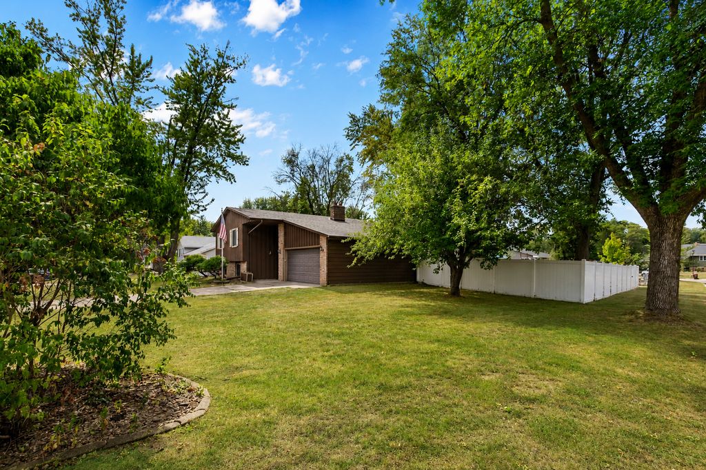 7300 Illies Avenue S, Cottage Grove, MN 55016 — photo 3