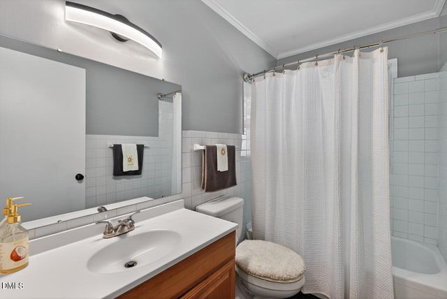 14 Jonan Court, Chapel Hill, NC 27516