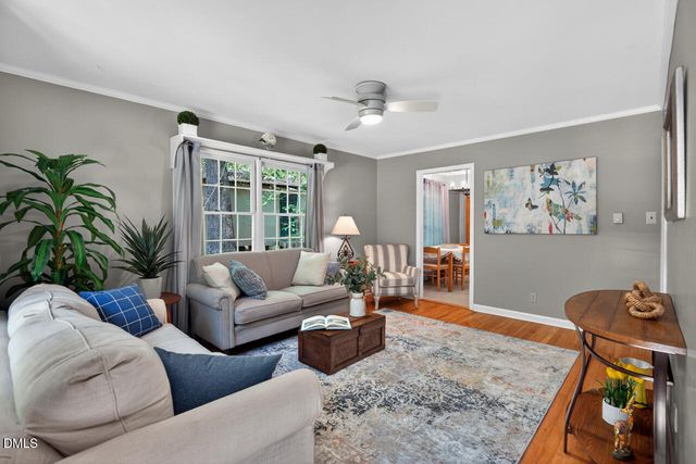 14 Jonan Court, Chapel Hill, NC 27516