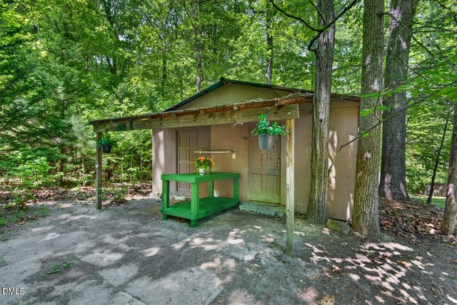 14 Jonan Court, Chapel Hill, NC 27516