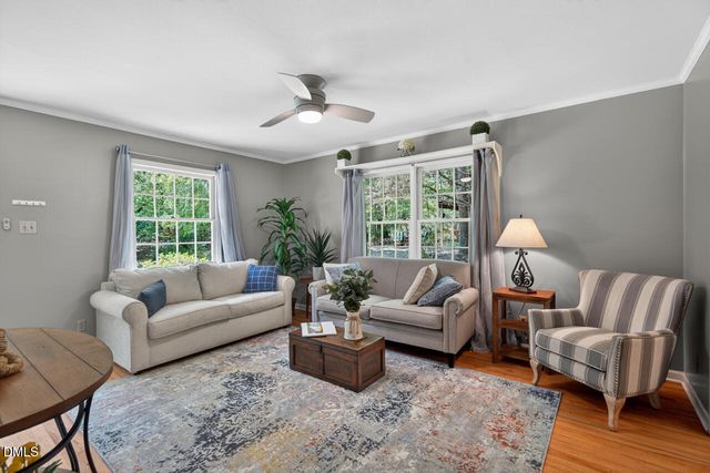 14 Jonan Court, Chapel Hill, NC 27516