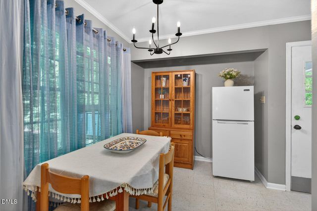 14 Jonan Court, Chapel Hill, NC 27516