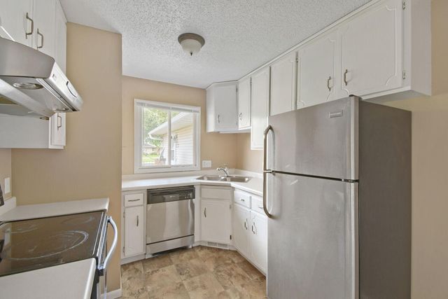 11345 Ibis Street NW, Coon Rapids, MN 55433
