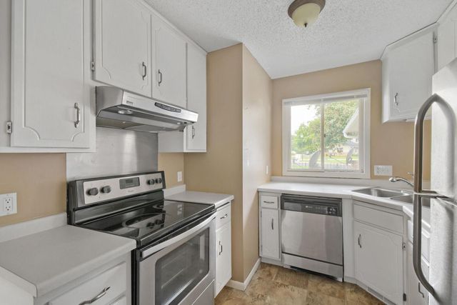 11345 Ibis Street NW, Coon Rapids, MN 55433