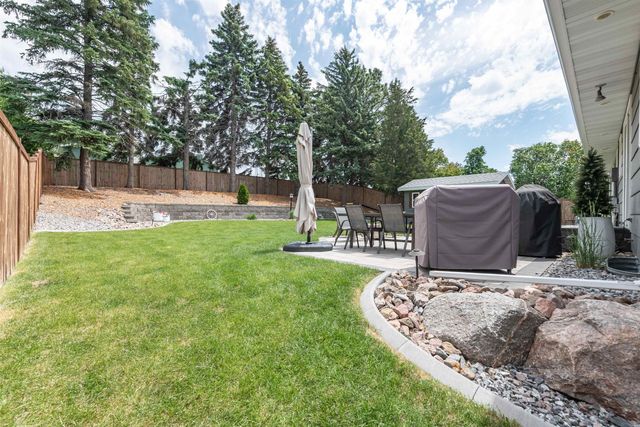 2031 8th Street N, Bismarck, ND 58501