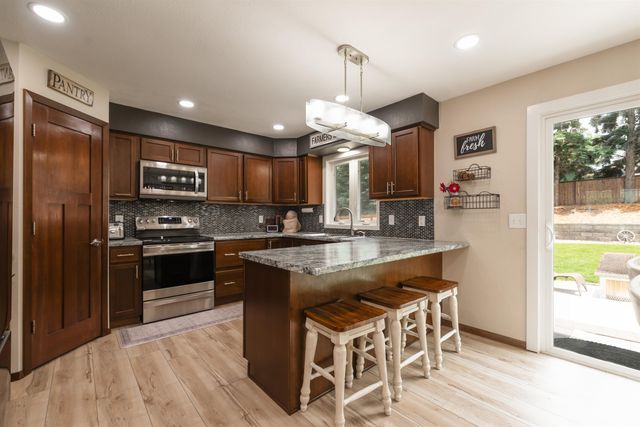 2031 8th Street N, Bismarck, ND 58501