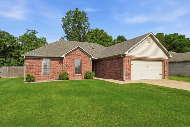 27 Tanzanite Drive, Greenbrier, AR 72058