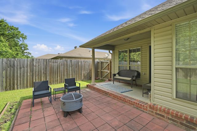 27 Tanzanite Drive, Greenbrier, AR 72058