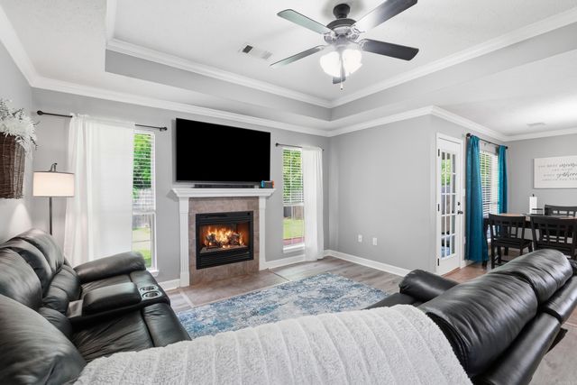 27 Tanzanite Drive, Greenbrier, AR 72058
