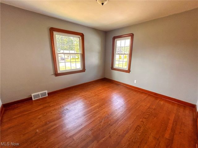 429 Tudor Lane, Youngstown, OH 44512