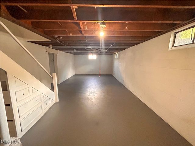 429 Tudor Lane, Youngstown, OH 44512