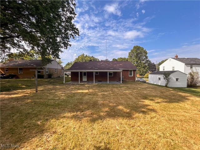 429 Tudor Lane, Youngstown, OH 44512