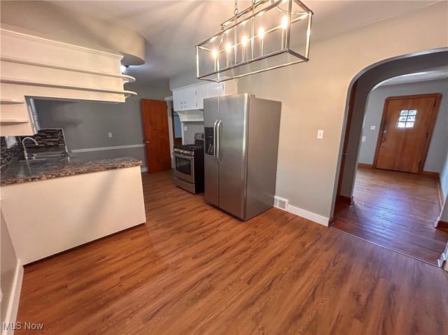 429 Tudor Lane, Youngstown, OH 44512