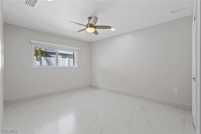 107 Albatross ST, Fort Myers Beach, FL 33931