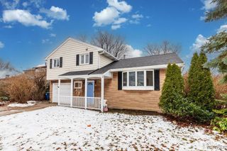 559 Frankhauser Road, Amherst, NY 14221