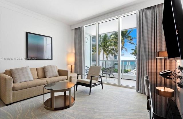 4391 Collins Avenue 623, Miami Beach, FL 33140