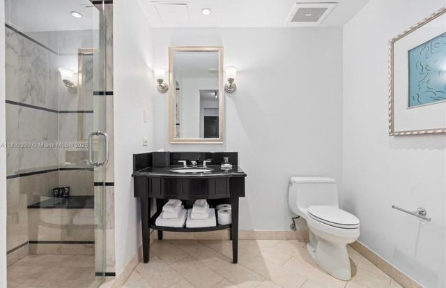 4391 Collins Avenue 623, Miami Beach, FL 33140