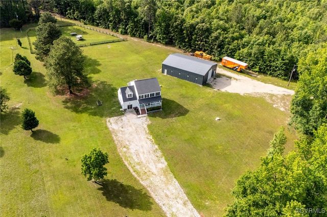 11692 Old Stage Rd, Dinwiddie, VA 23805