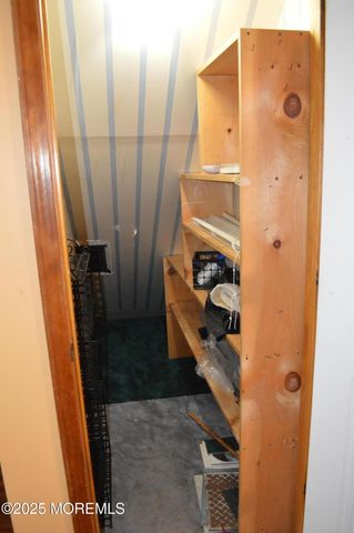 28 Spruce Street, Waretown, NJ 08758