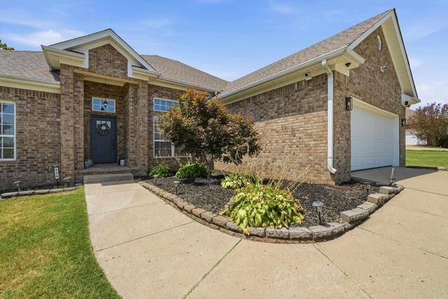 535 Triple J Drive, Lonoke, AR 72086