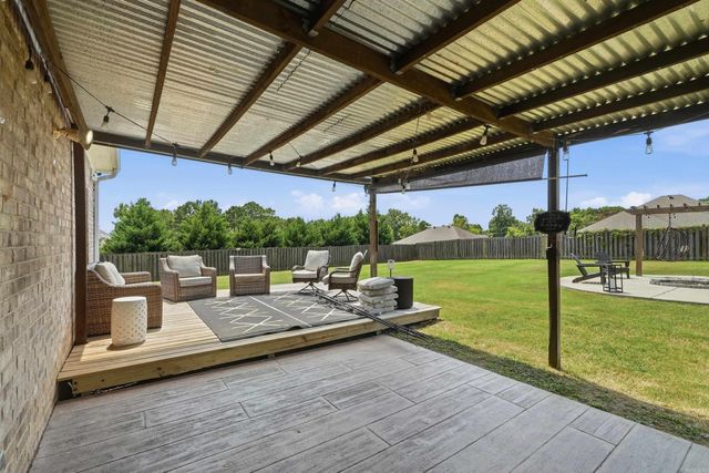 535 Triple J Drive, Lonoke, AR 72086