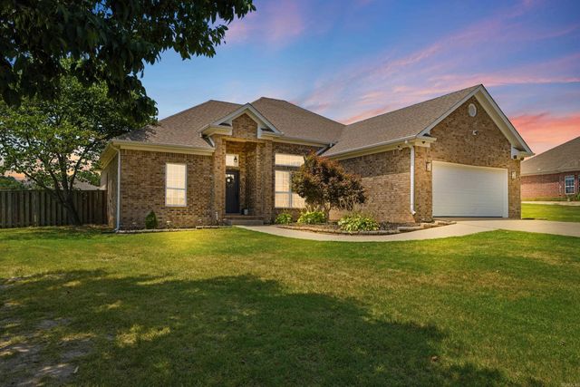 535 Triple J Drive, Lonoke, AR 72086