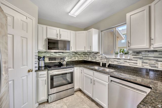 1949 N VINEYARD PL, Saratoga Springs, UT 84045