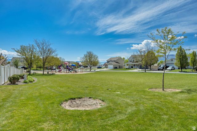 1949 N VINEYARD PL, Saratoga Springs, UT 84045