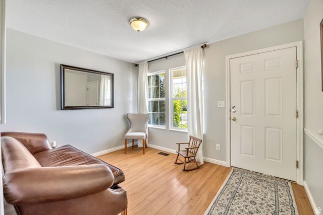 1949 N VINEYARD PL, Saratoga Springs, UT 84045