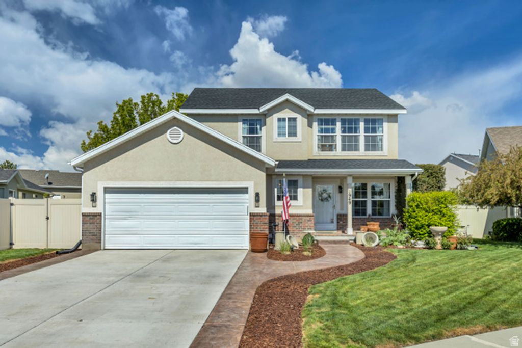 1949 N VINEYARD PL, Saratoga Springs, UT 84045