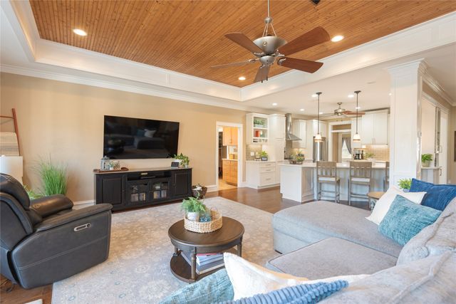 306 Lago Grande Trail, Wylie, TX 75098