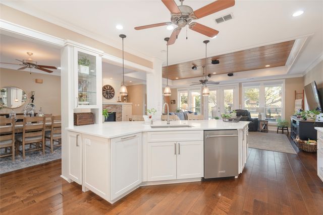 306 Lago Grande Trail, Wylie, TX 75098