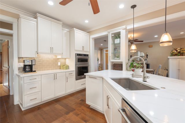 306 Lago Grande Trail, Wylie, TX 75098