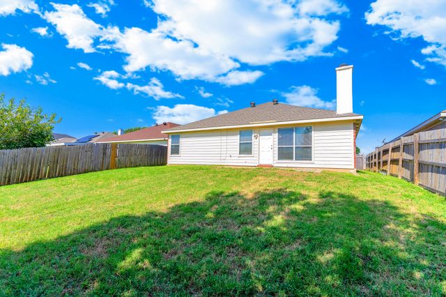 7321 Grass Valley Trail, Fort Worth, TX 76123