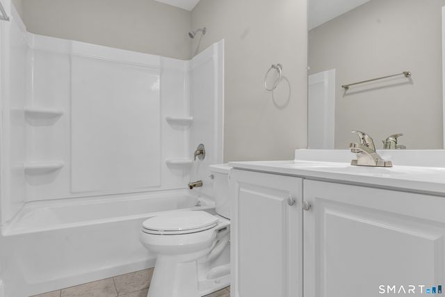 234 Skokorat Road, Beacon Falls, CT 06403