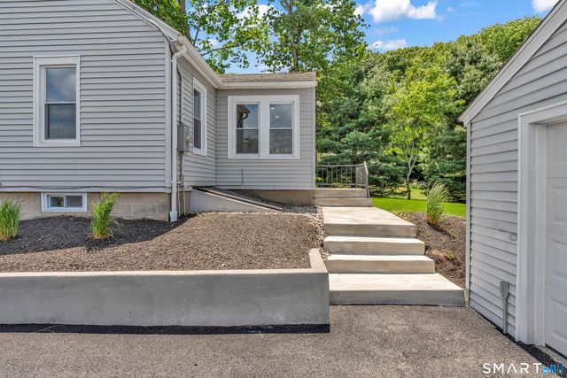 234 Skokorat Road, Beacon Falls, CT 06403