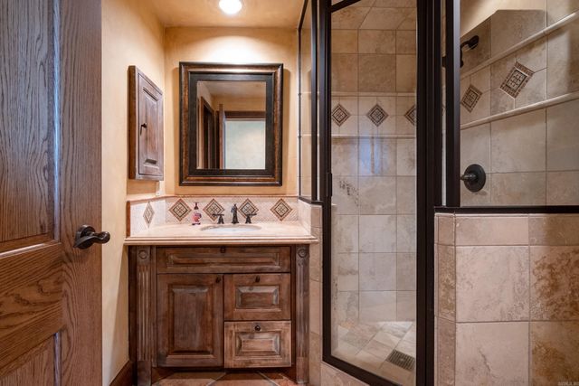 521 President Clinton Ave Apt 1306, Little Rock, AR 72201