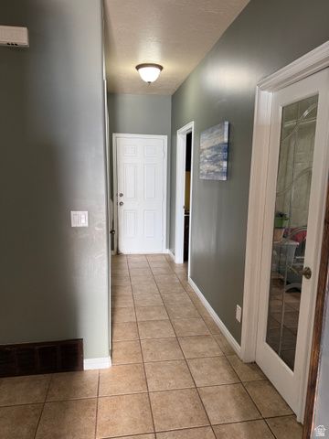 1453 S 400 E, Kaysville, UT 84037