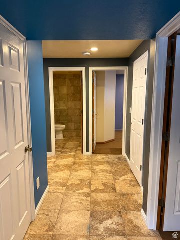 1453 S 400 E, Kaysville, UT 84037