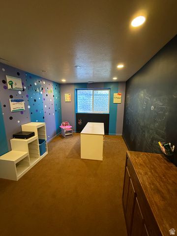 1453 S 400 E, Kaysville, UT 84037