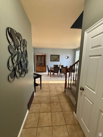 1453 S 400 E, Kaysville, UT 84037