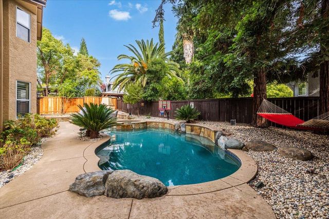 4010 Daggett Dr, Granite Bay, CA 95746