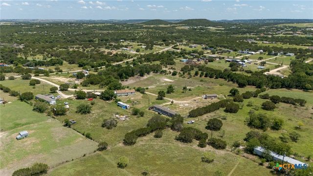 1039 Twin Mountain Road, Copperas Cove, TX 76522