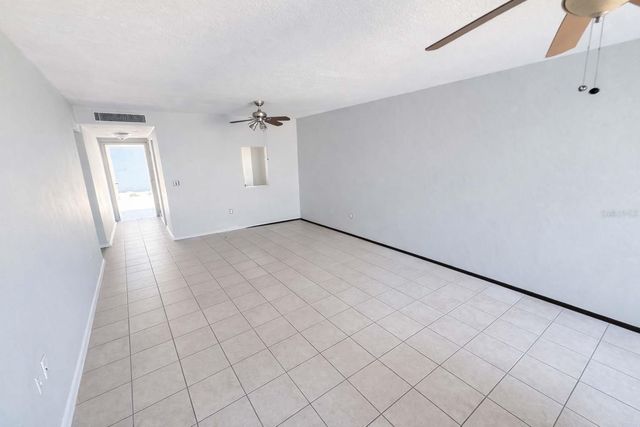 605 SW 75TH STREET 103, Gainesville, FL 32607