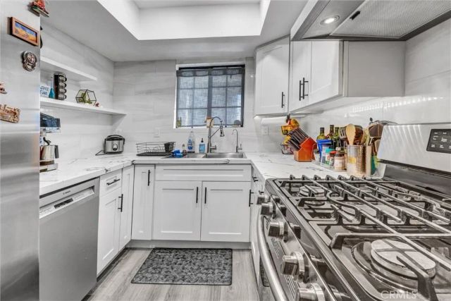 6545 Reseda Boulevard 6, Reseda, CA 91335