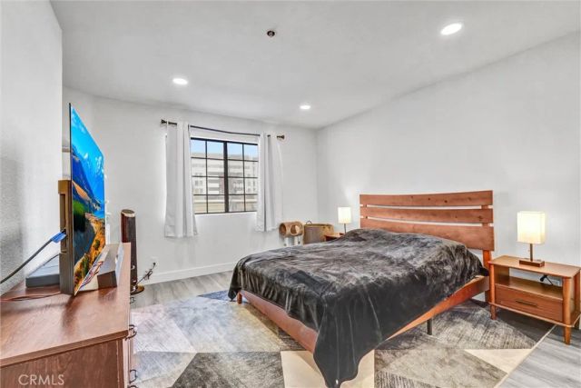 6545 Reseda Boulevard 6, Reseda, CA 91335