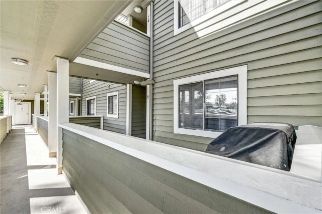 6545 Reseda Boulevard 6, Reseda, CA 91335